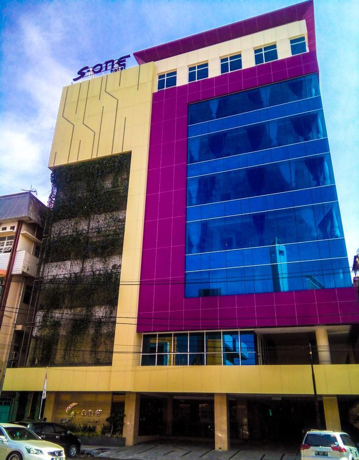 S-One Hotel Palimbão Exterior foto